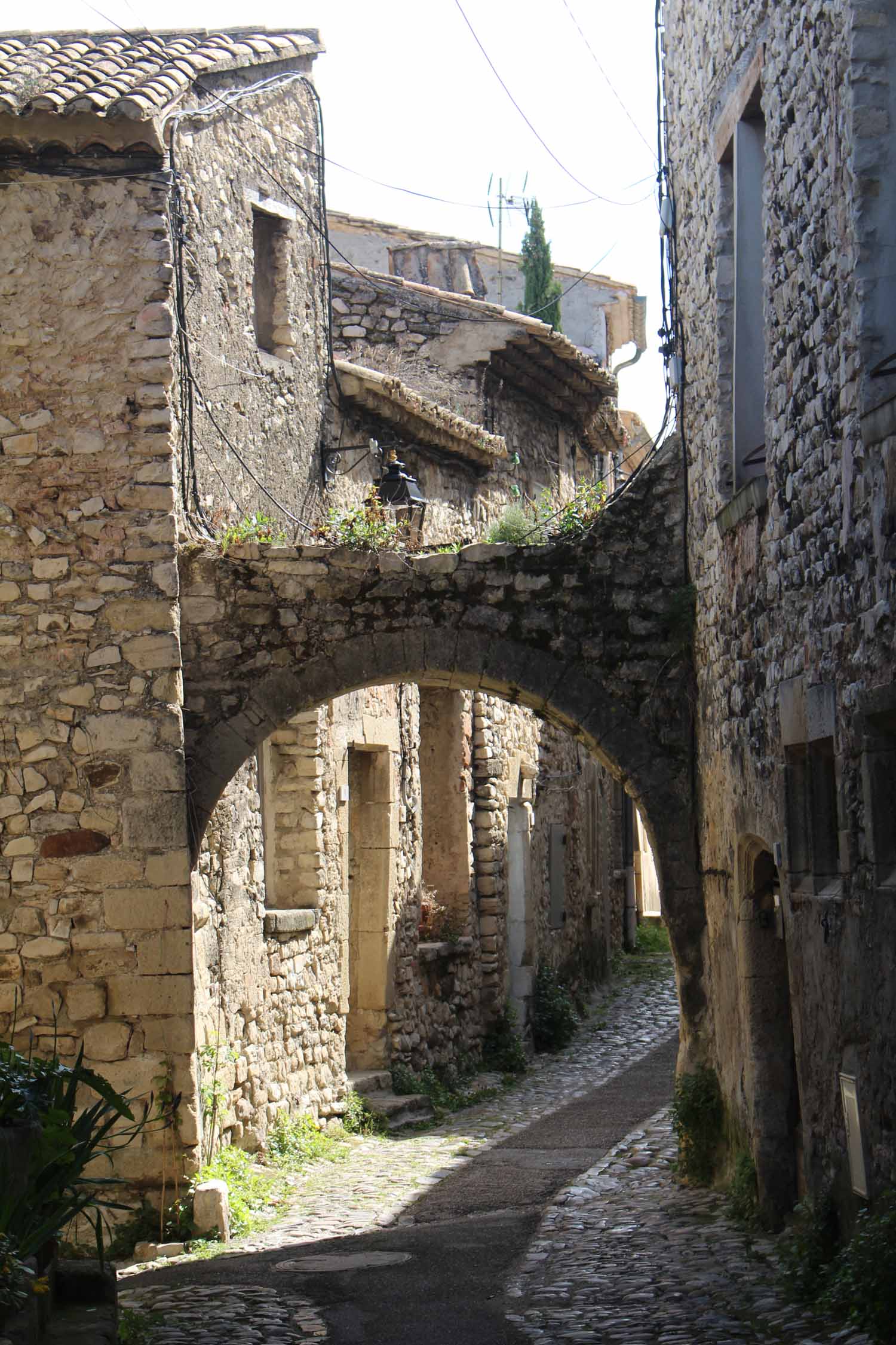 Vaison-la-Romaine, ruelle typique