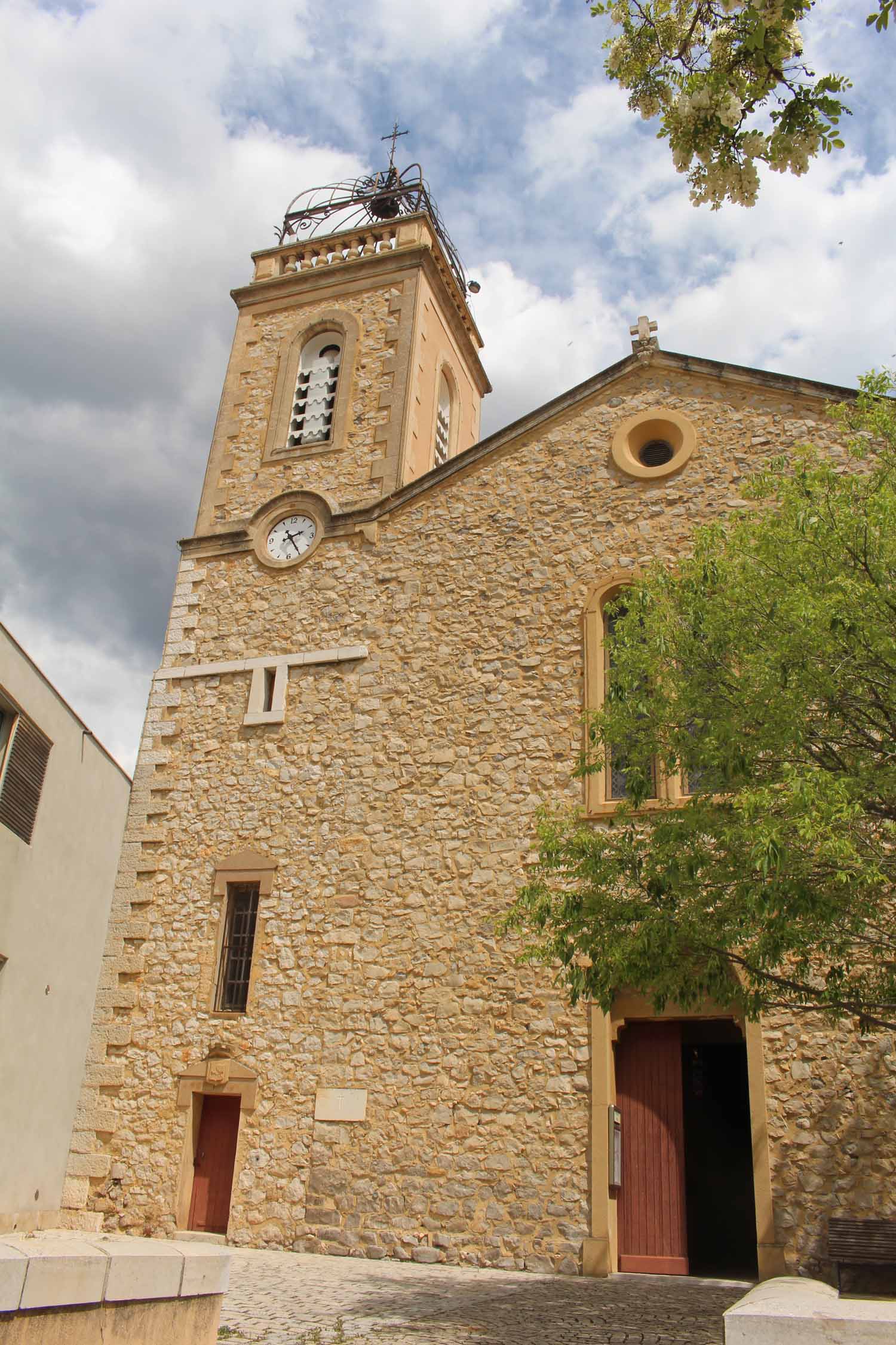 Puyloubier, église Sainte-Marie
