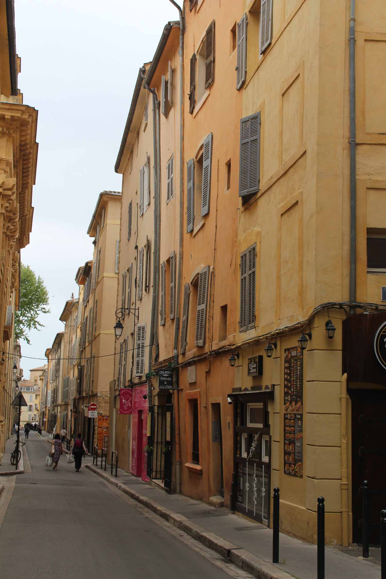 Aix-en-provence, rue de la Cépède