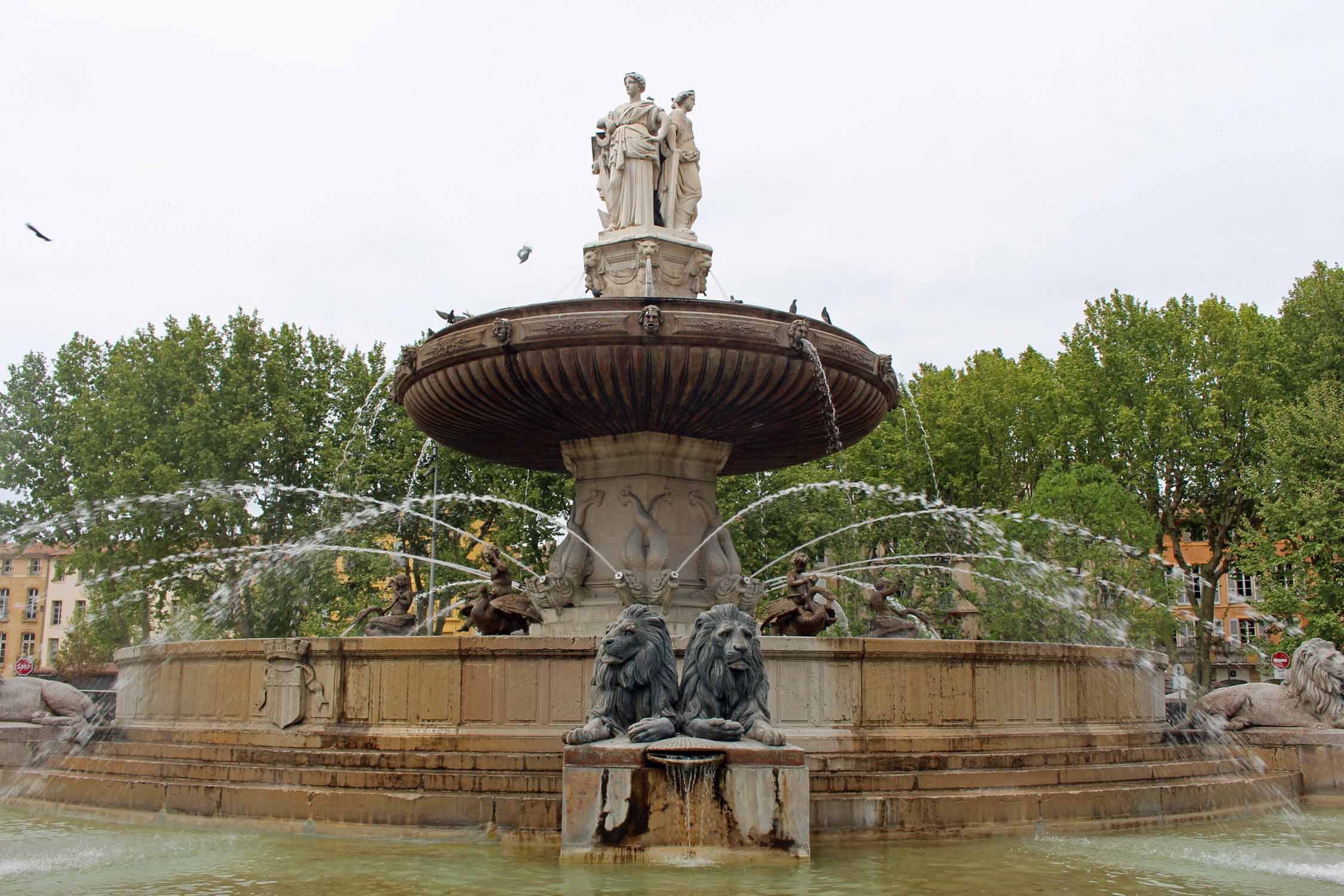 Aix-en-provence, fontaine de la Rotonde