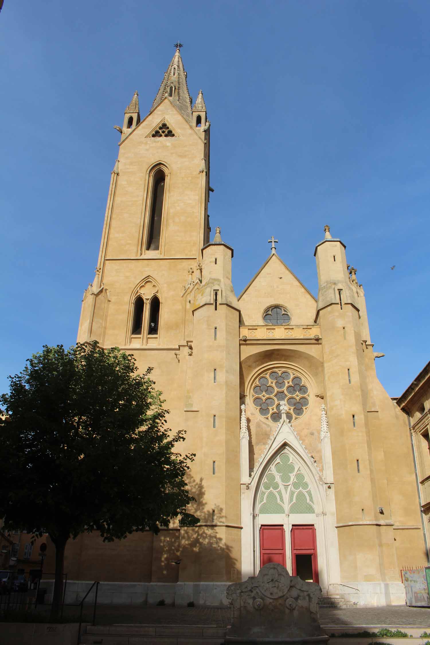 Aix-en-provence, église Saint-Jean-de-Malte