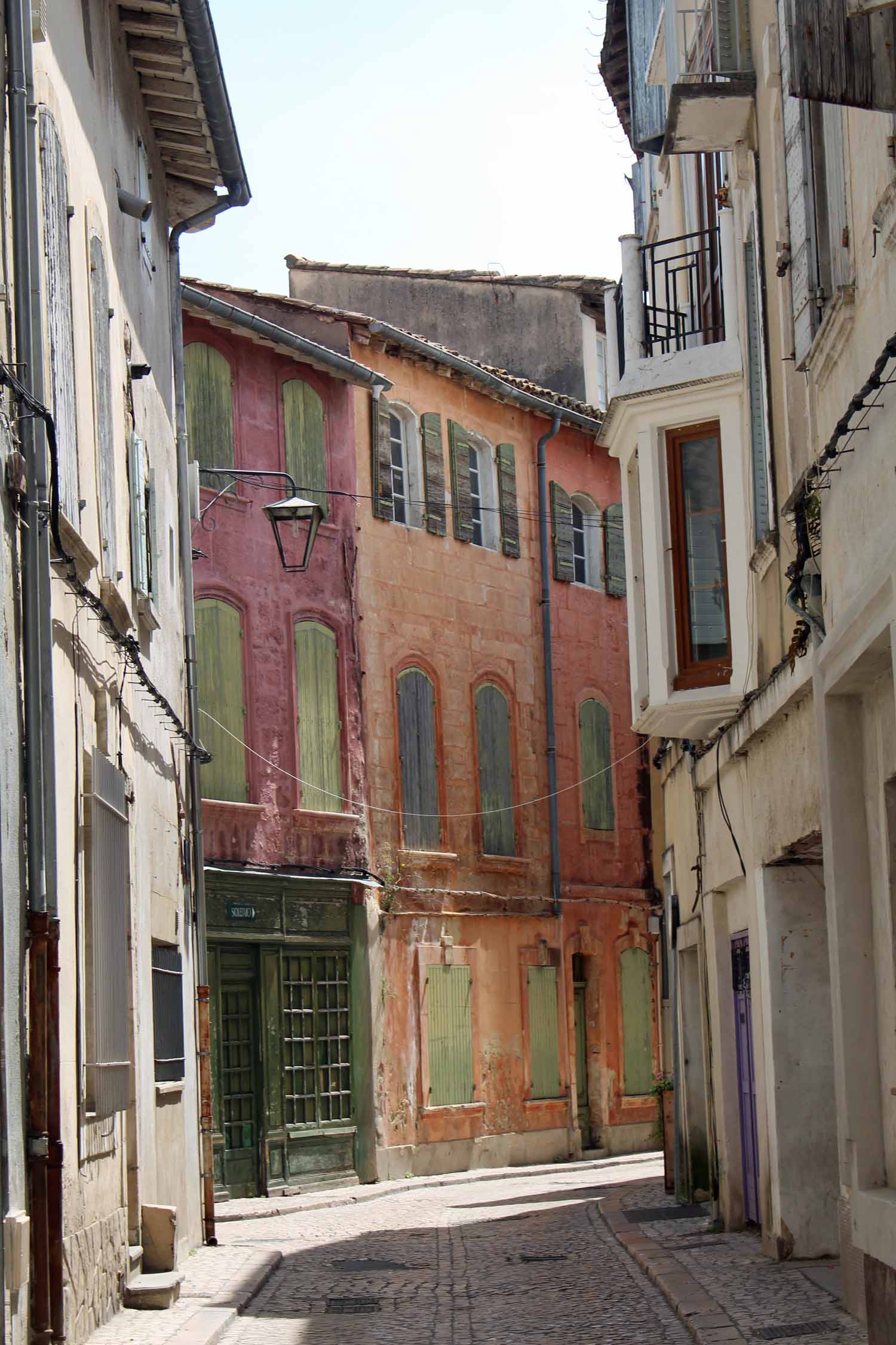 Tarascon, façades, Souleiado