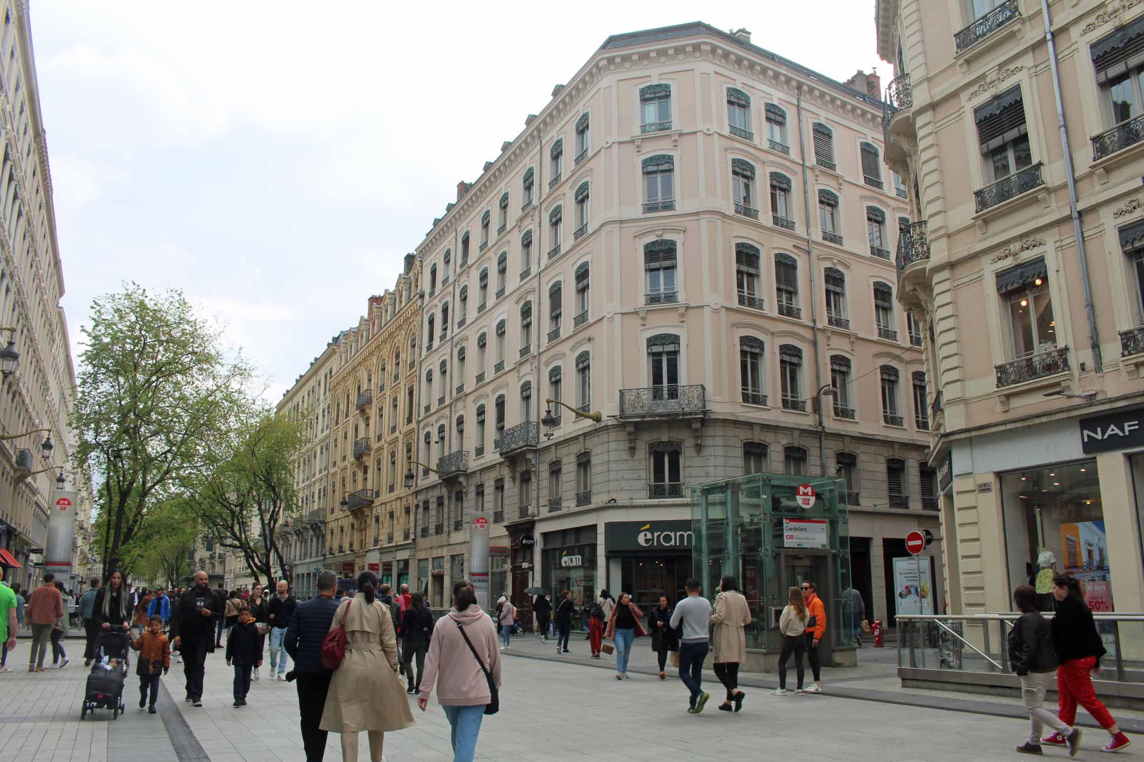 Lyon, rue de la République