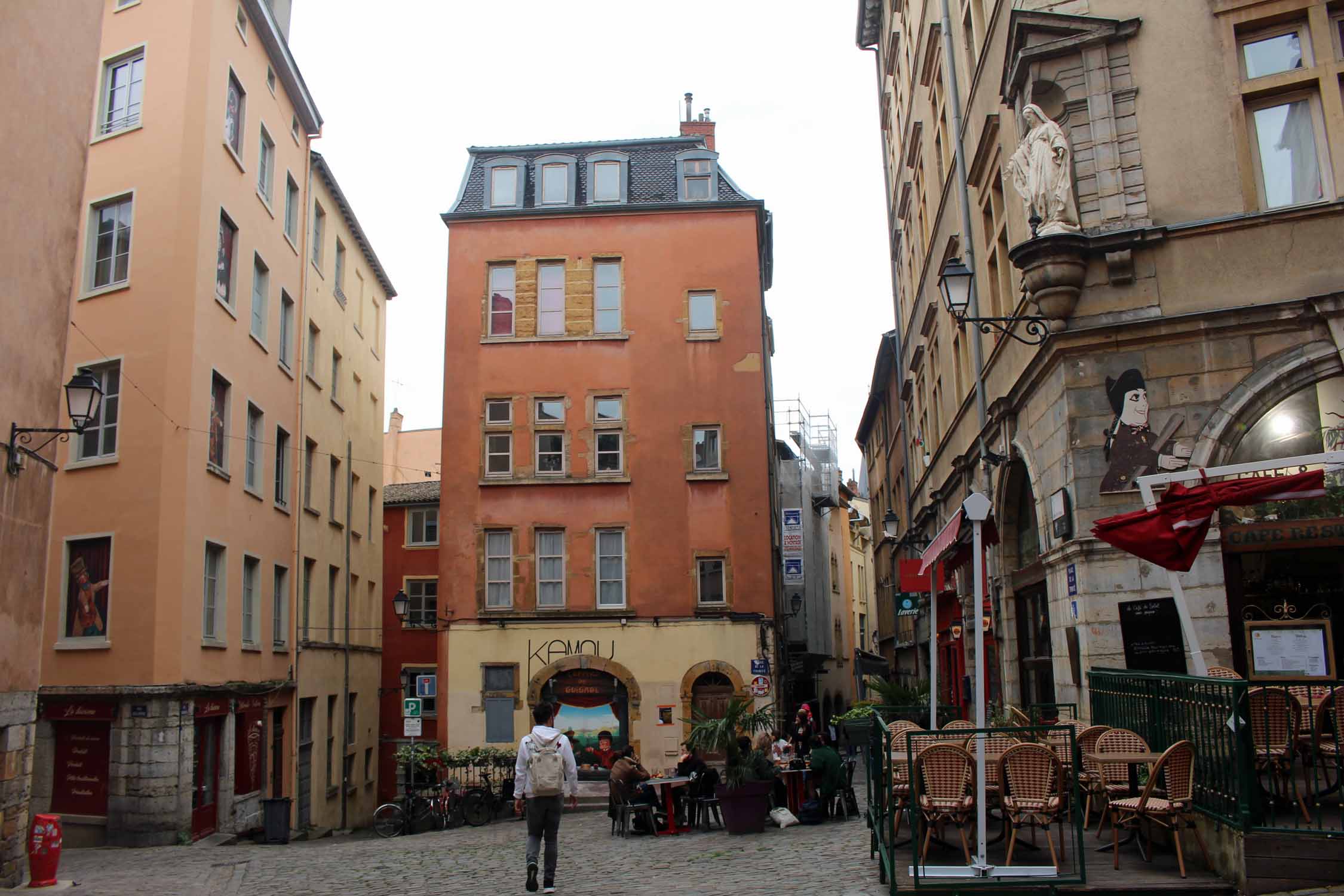 Lyon, place de la Trinité