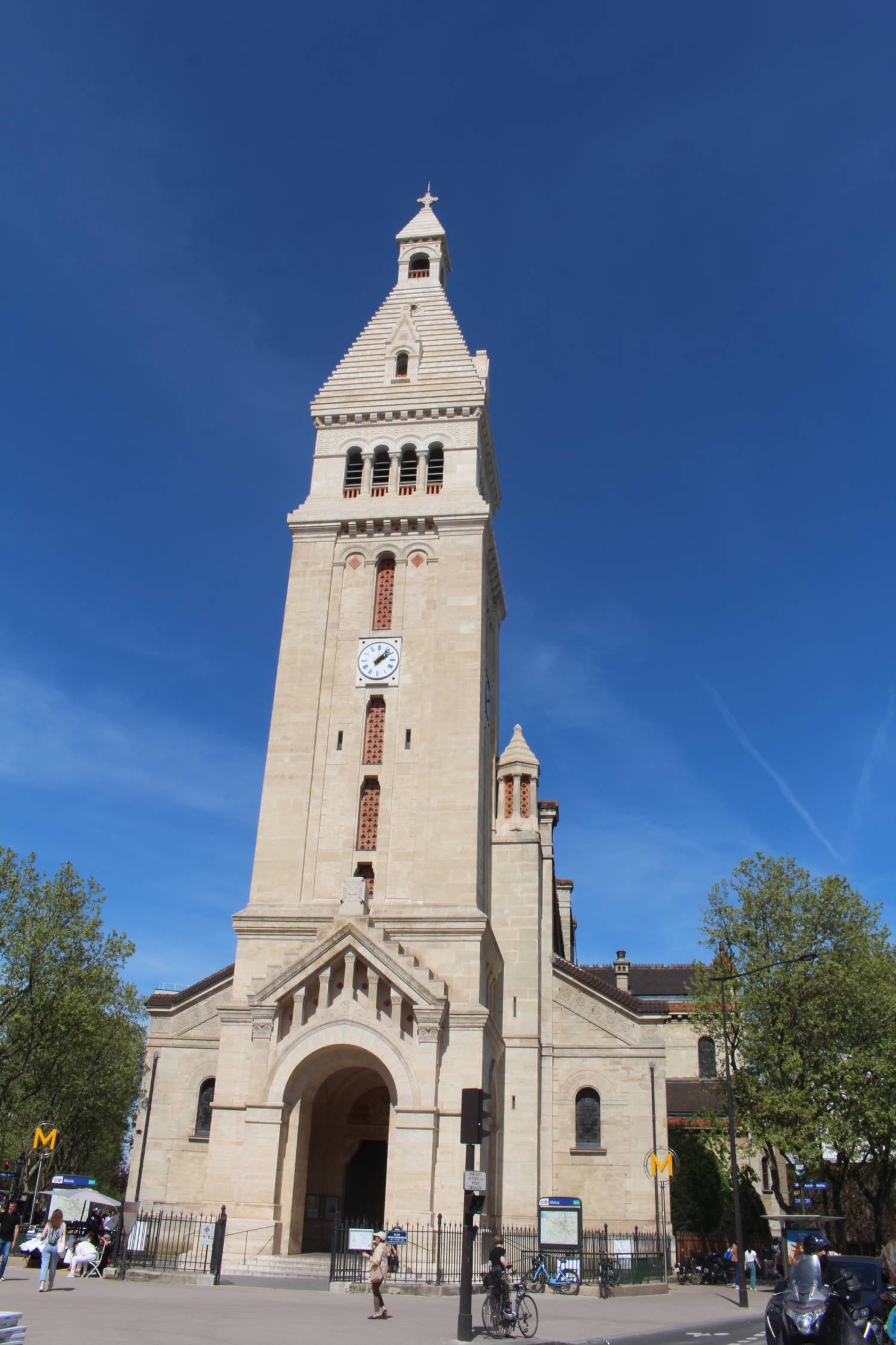 Paris, église Saint-Pierre-de-Montrouge