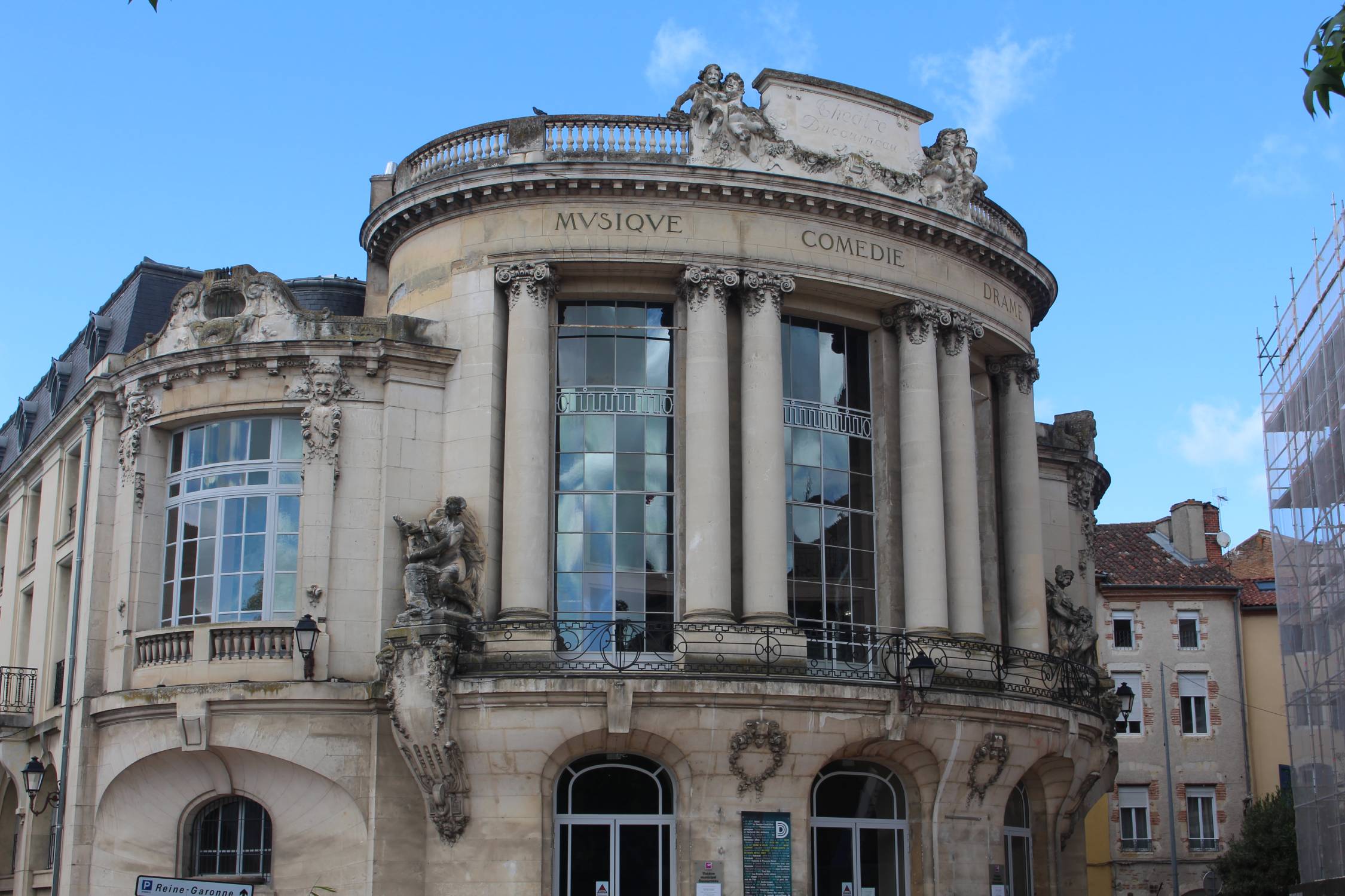 Agen, théâtre Ducourneau
