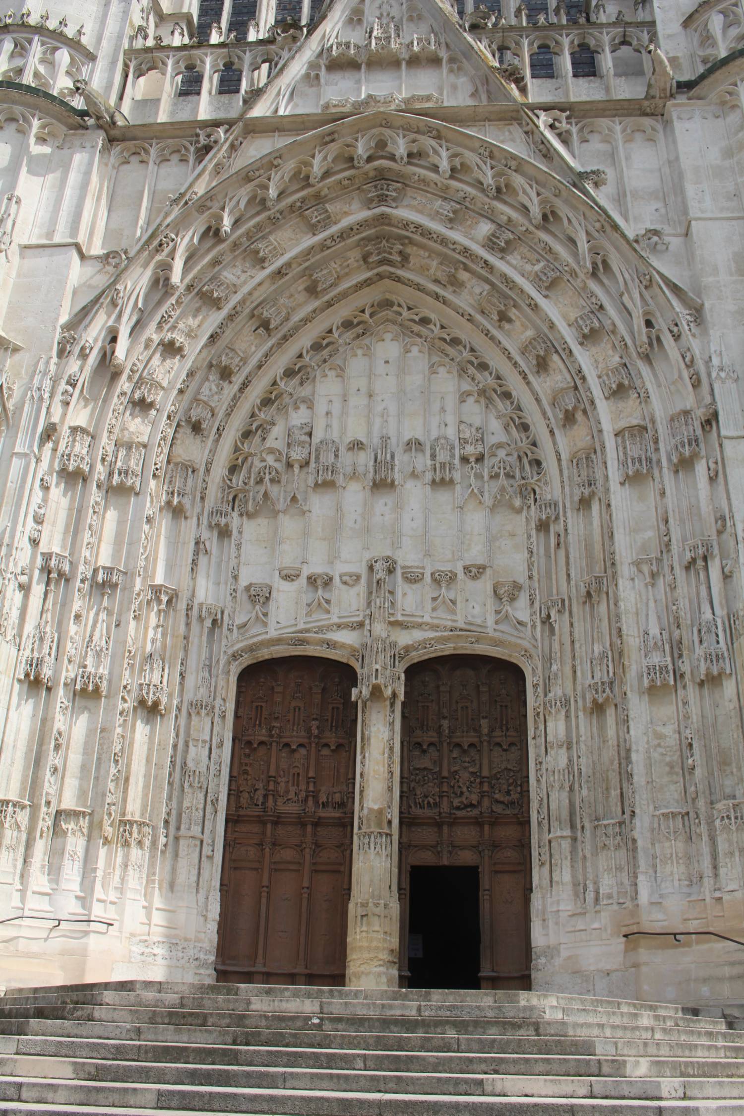 Beauvais, cathédrale, porche
