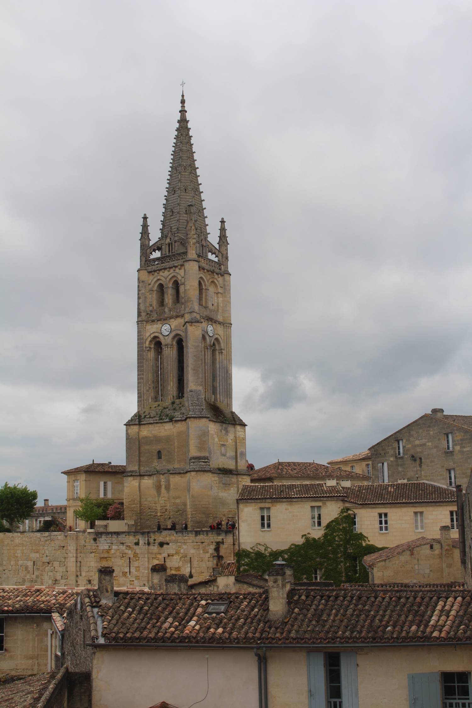 Saint-Emilion, église monolithique, clocher