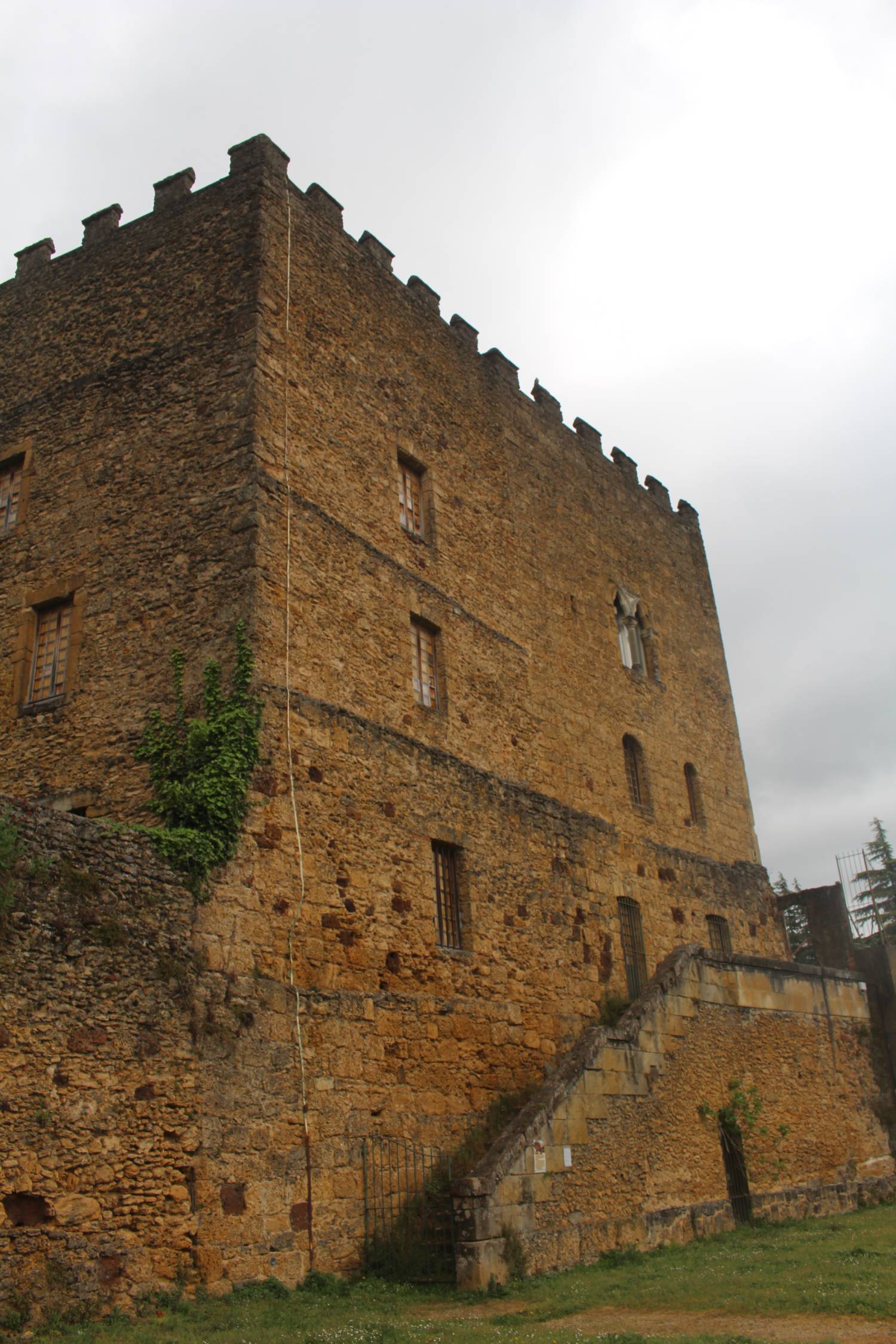 Mont-de-Marsan, Donjon Lacataye