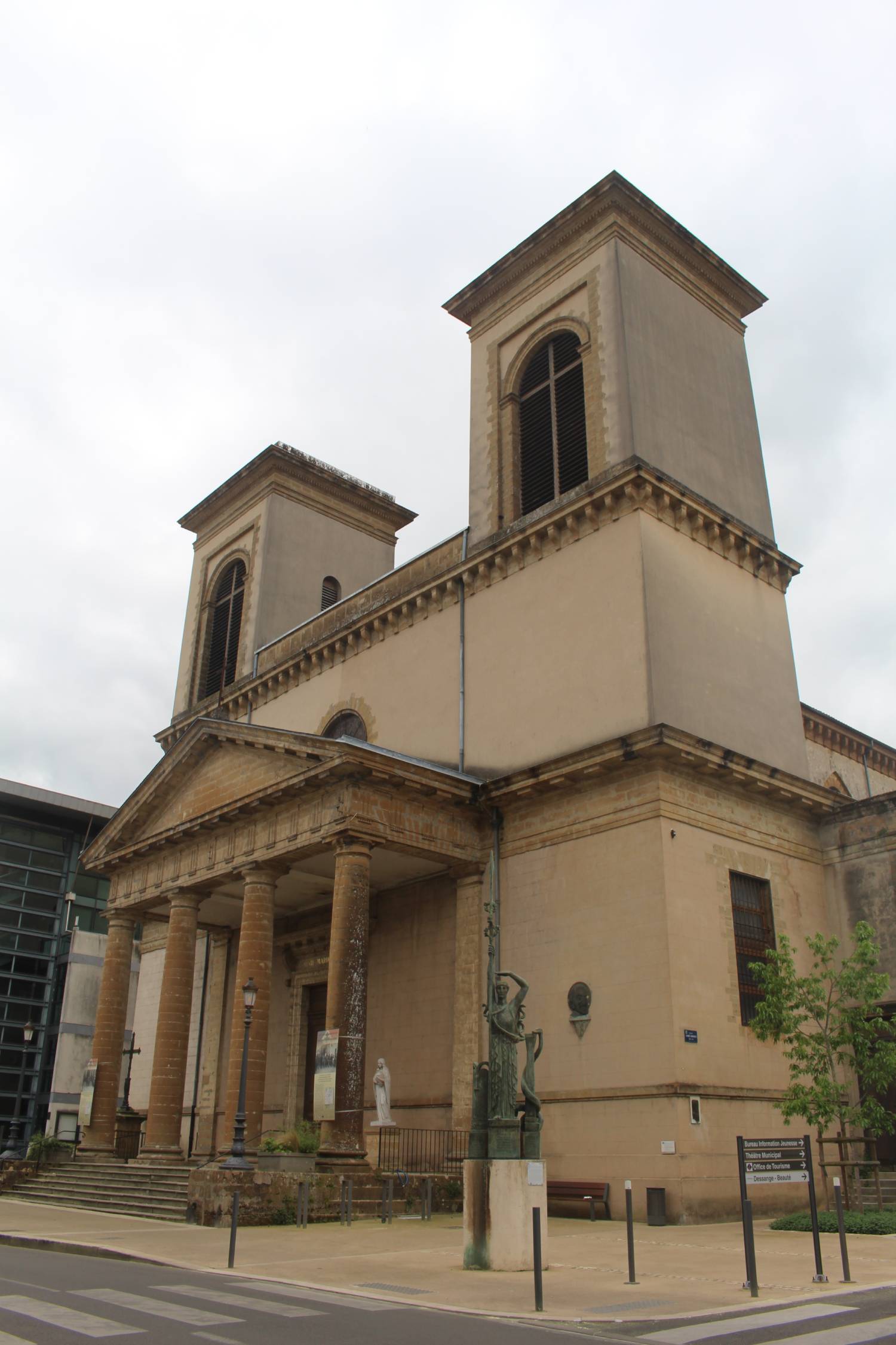 Mont-de-Marsan, église de la Madeleine