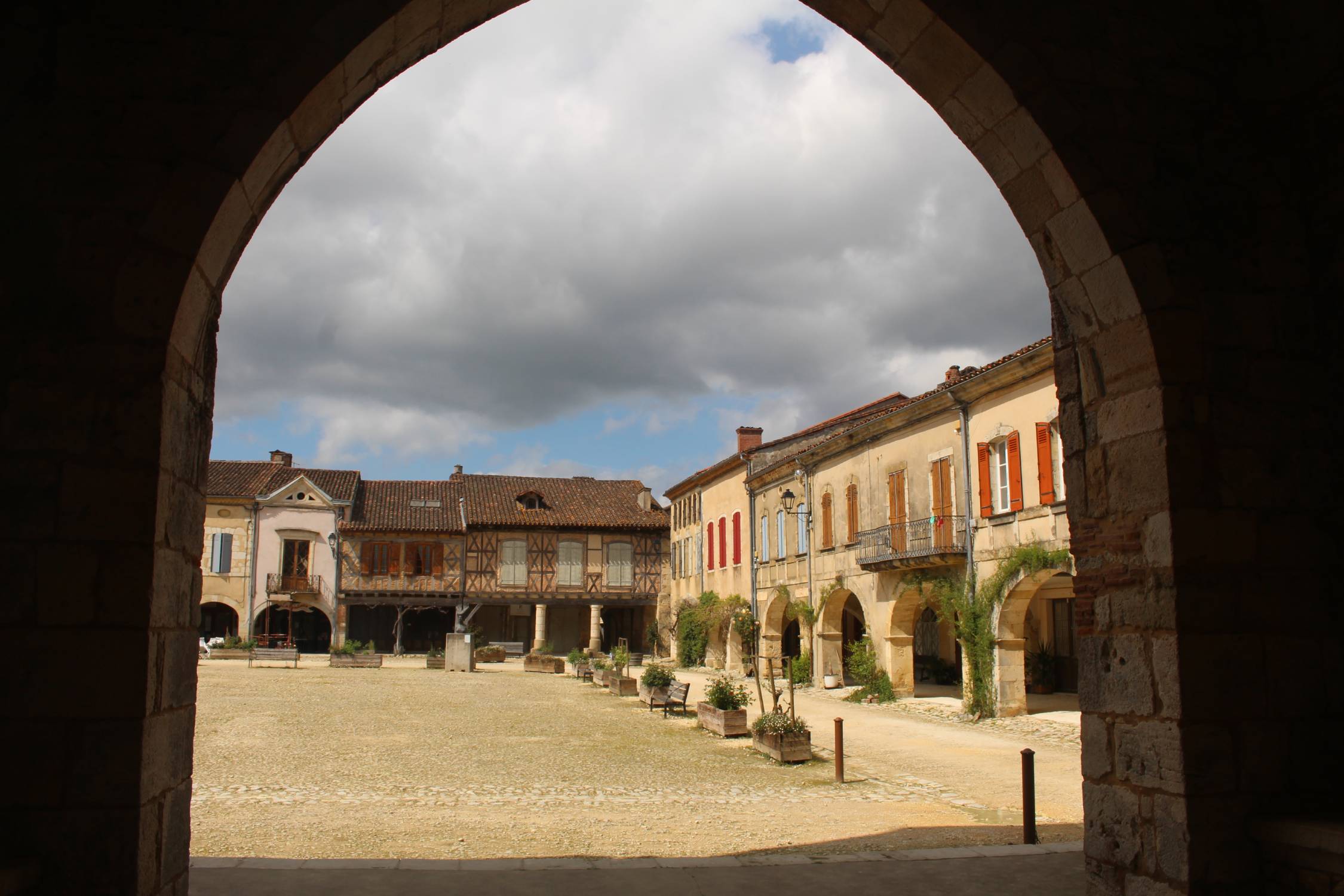 Labastide-d'Armagnac, arcades