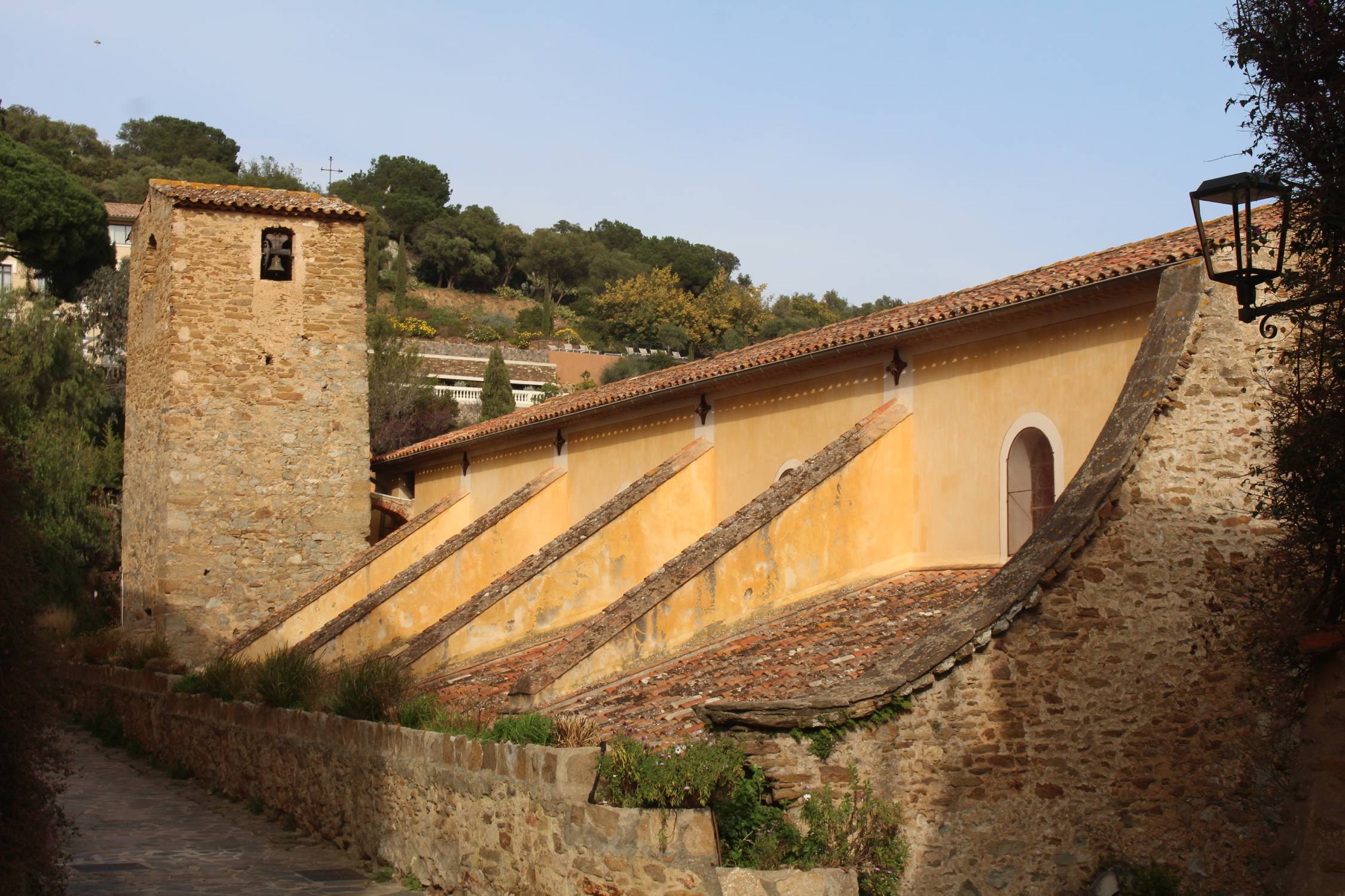 Bormes-les-Mimosas, &eacute;glise Saint-Trophyme