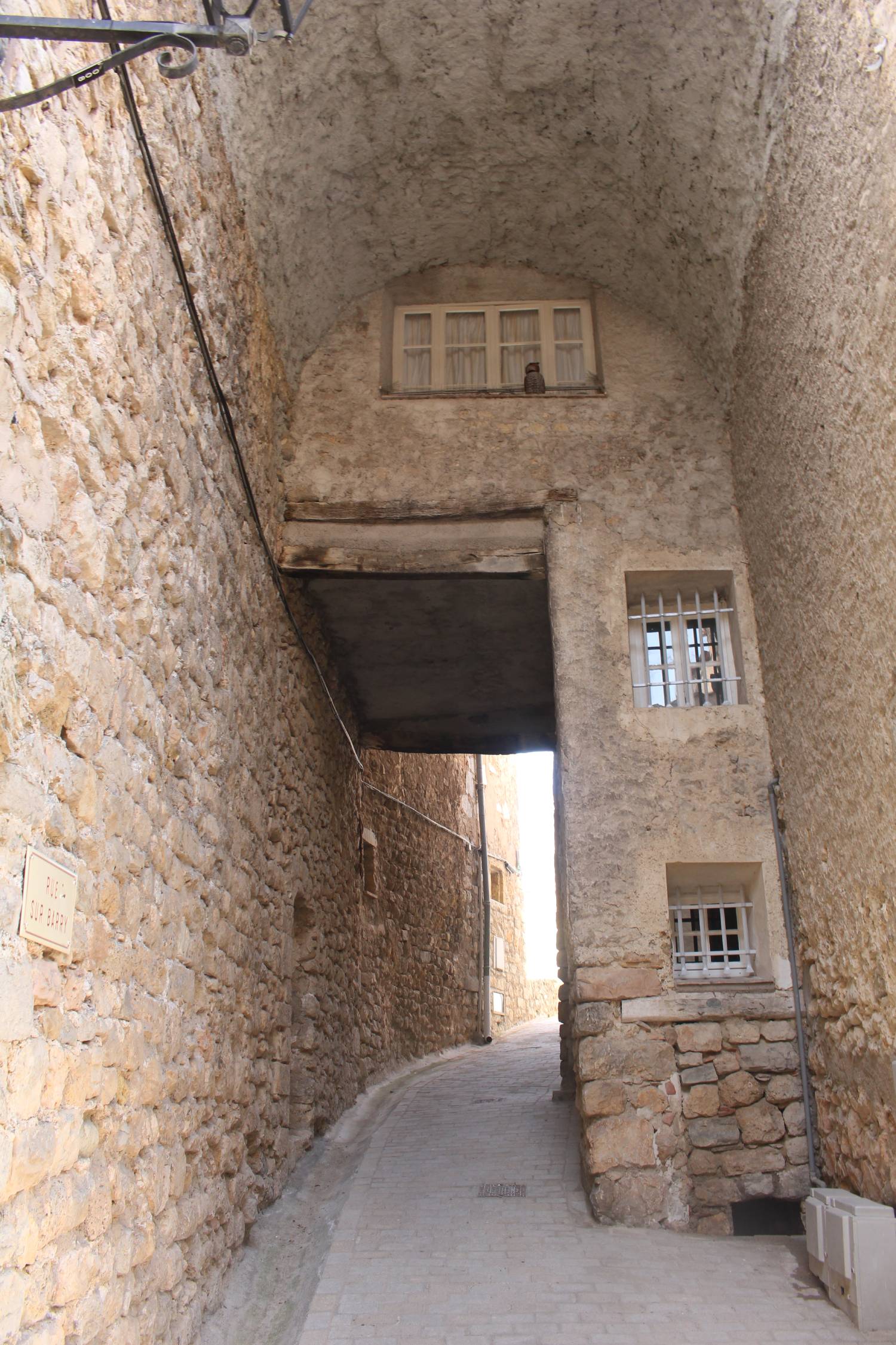 Bargemon, porte typique