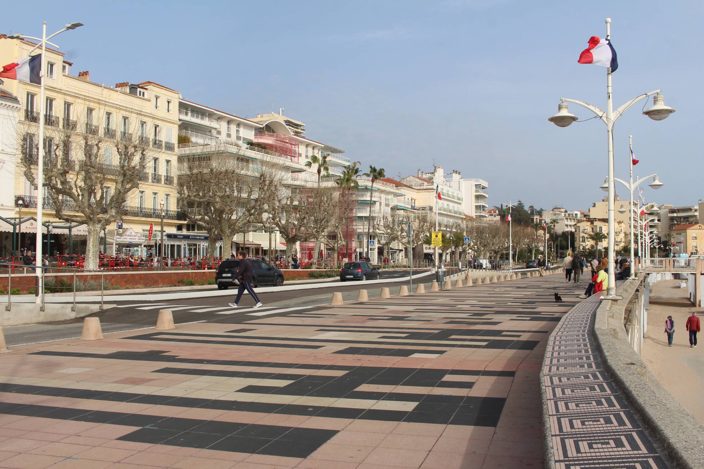 Saint-Rapha&euml;l, promenade