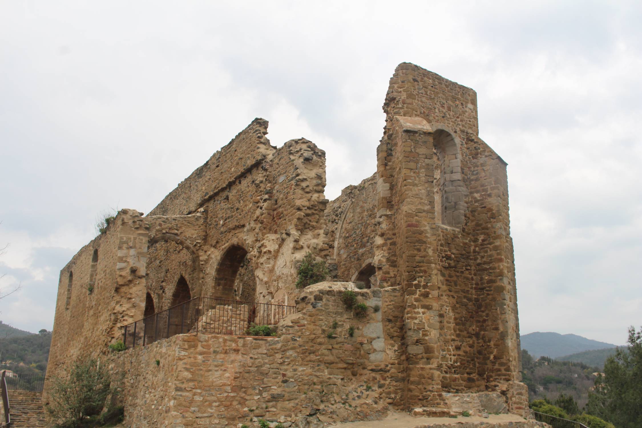 Collobri&egrave;res, &eacute;glise Saint-Pons
