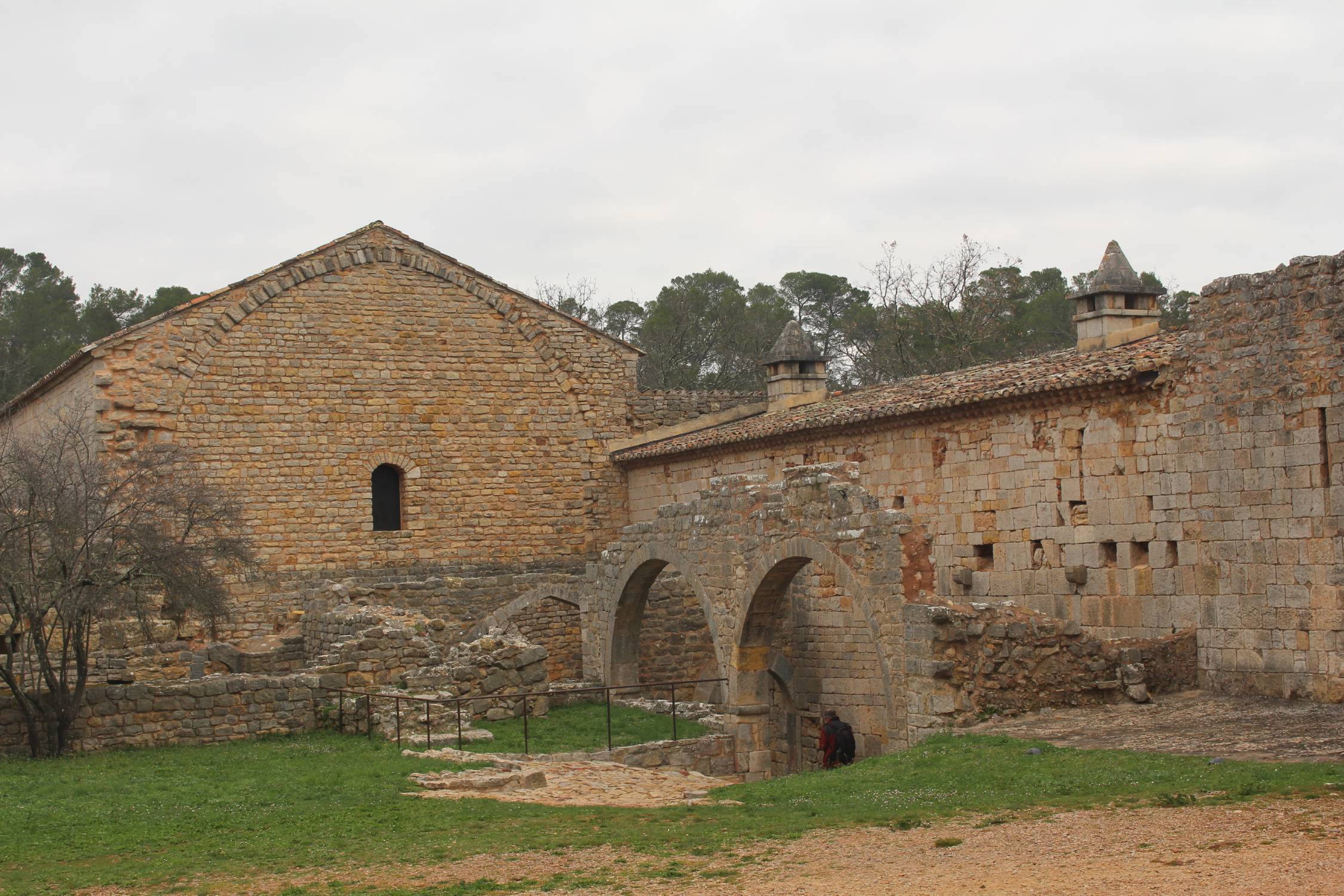Abbaye du Thoronet, entr&eacute;e