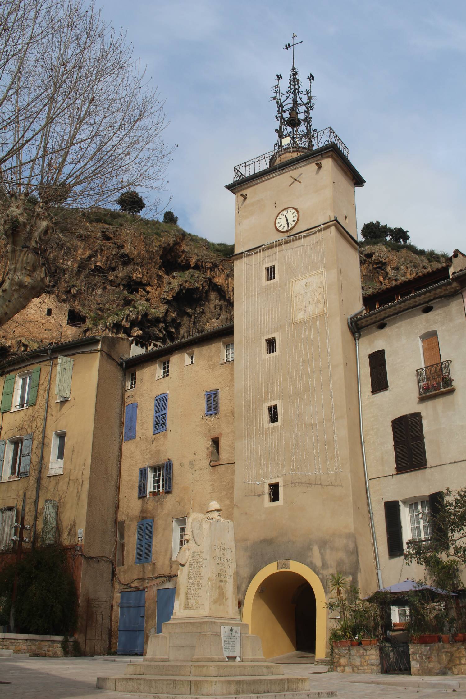 Cotignac, tour de l'Horloge