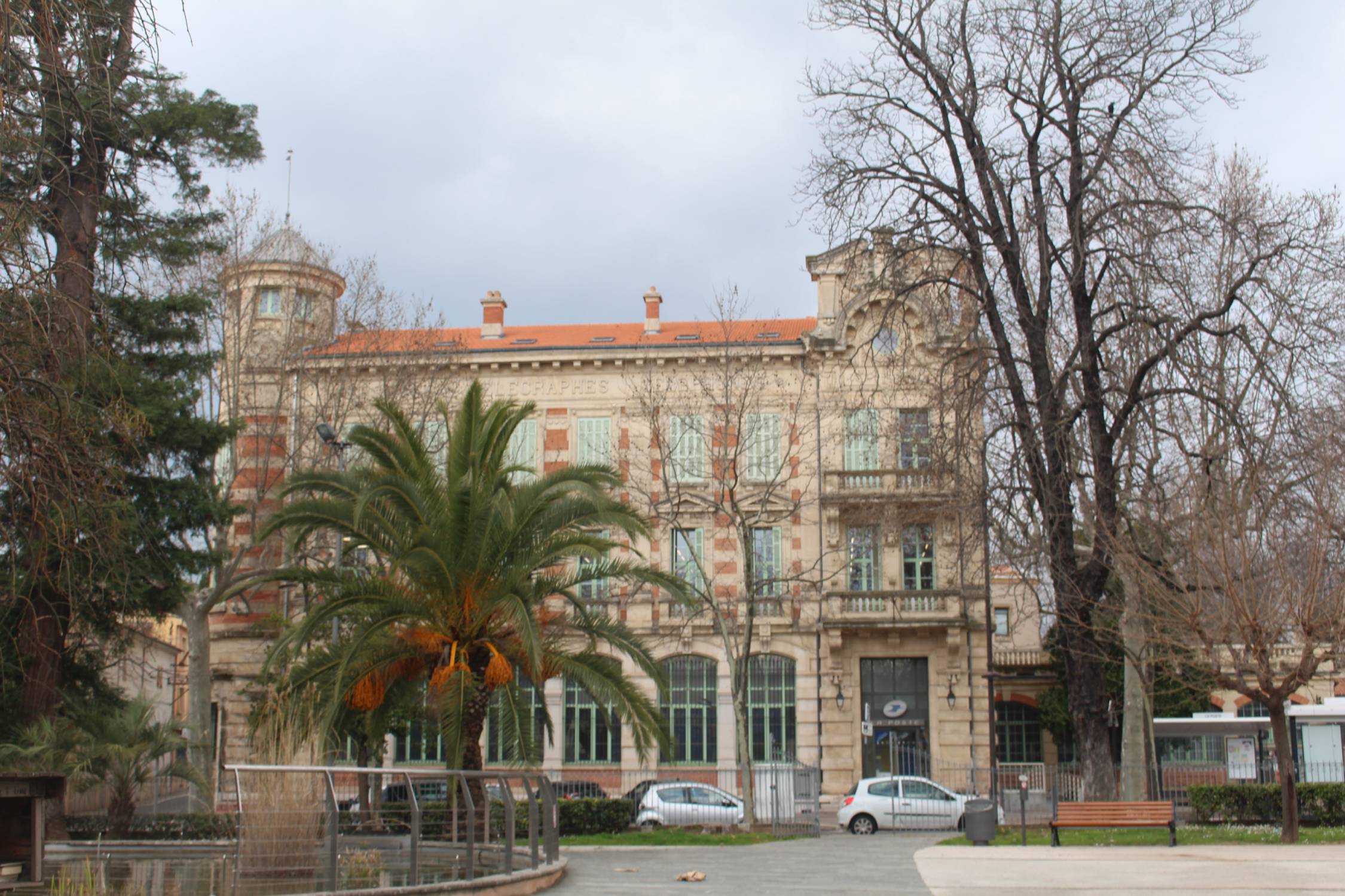 Draguignan, b&acirc;timent la Poste