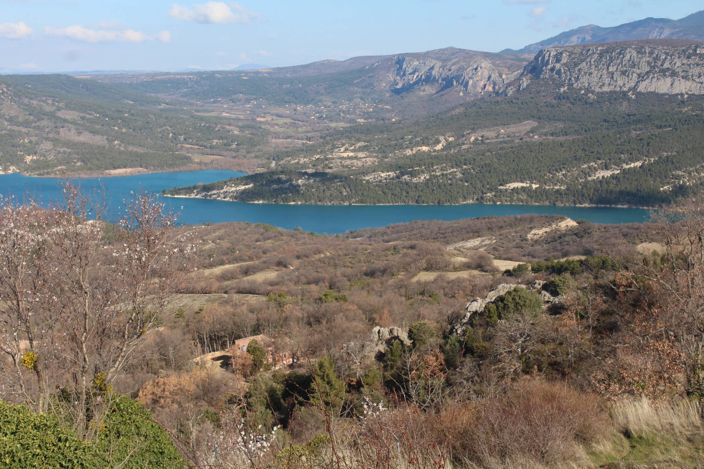 Aiguines, lac de Sainte-Croix, paysage