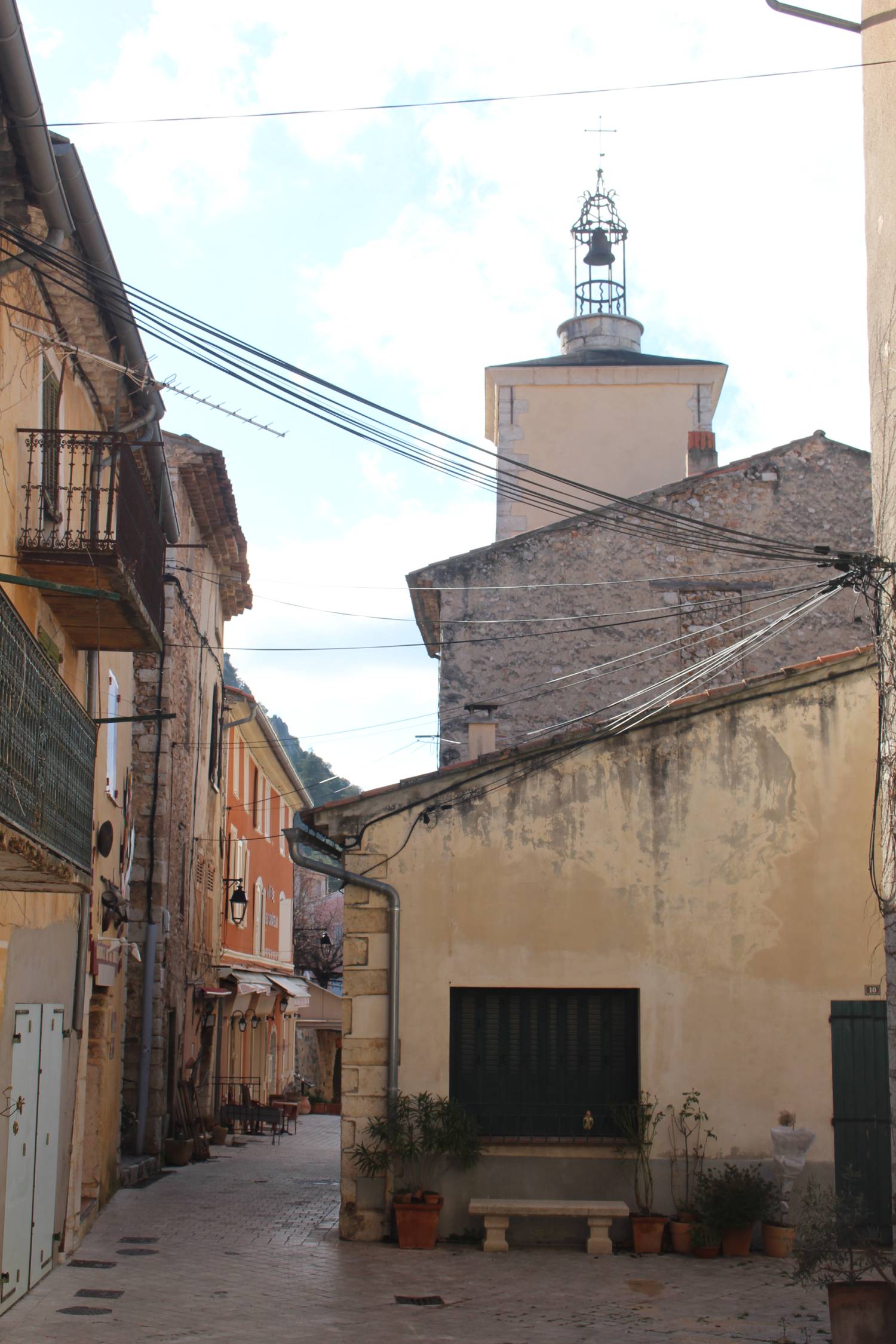 Aiguines, ruelle