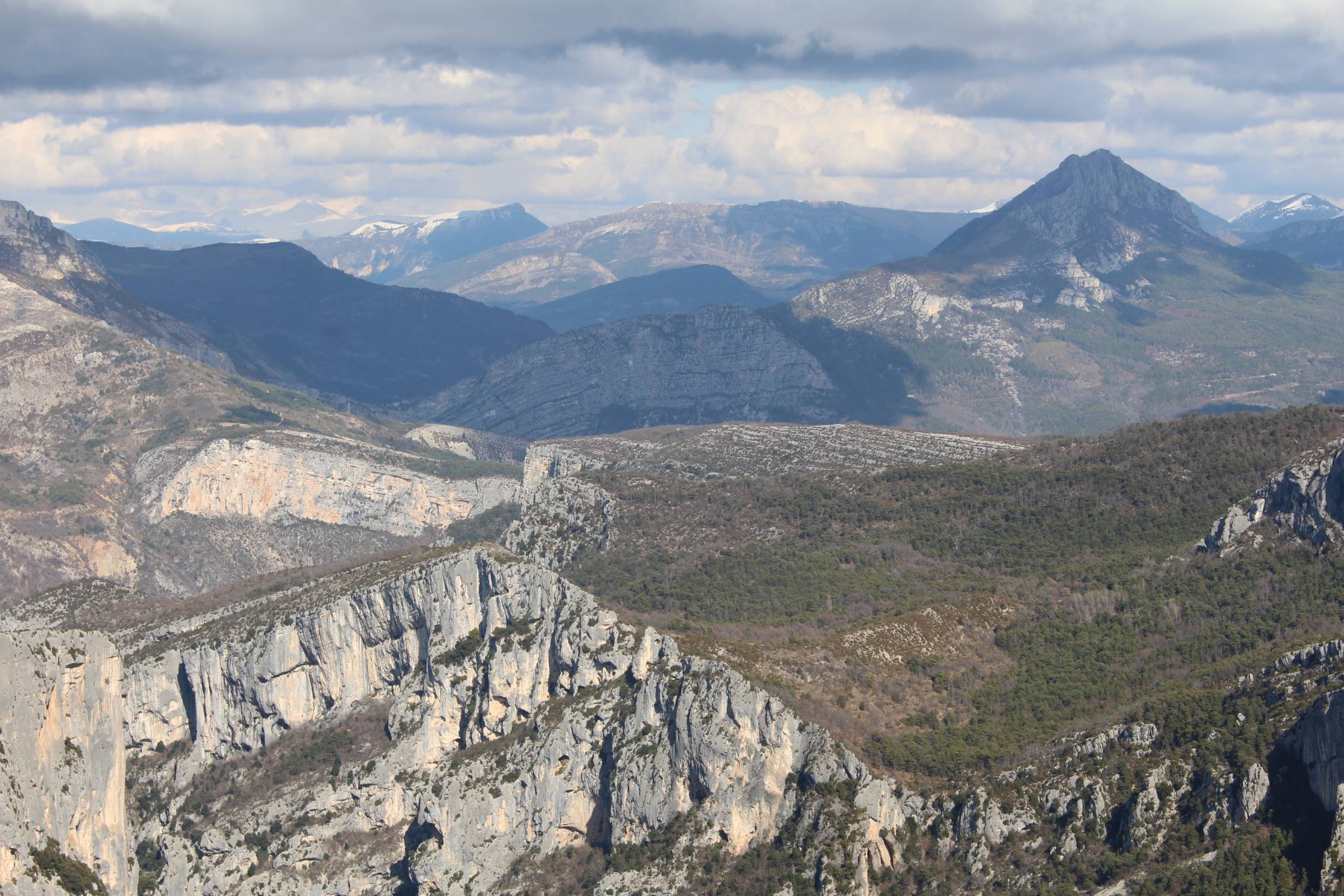 Gorges du Verdon, belv&eacute;d&egrave;re du Pas de la Bau