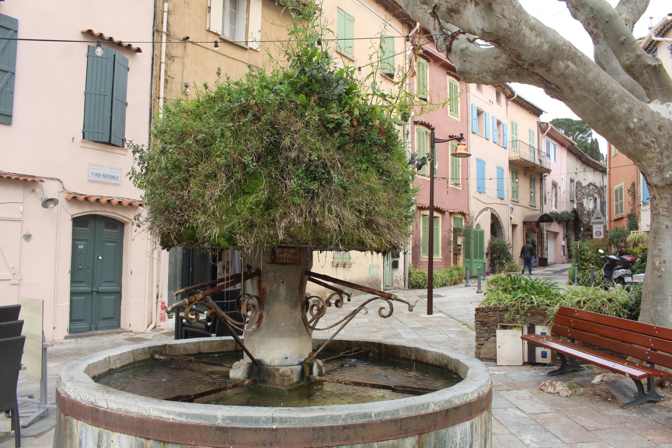 Cogolin, fontaine