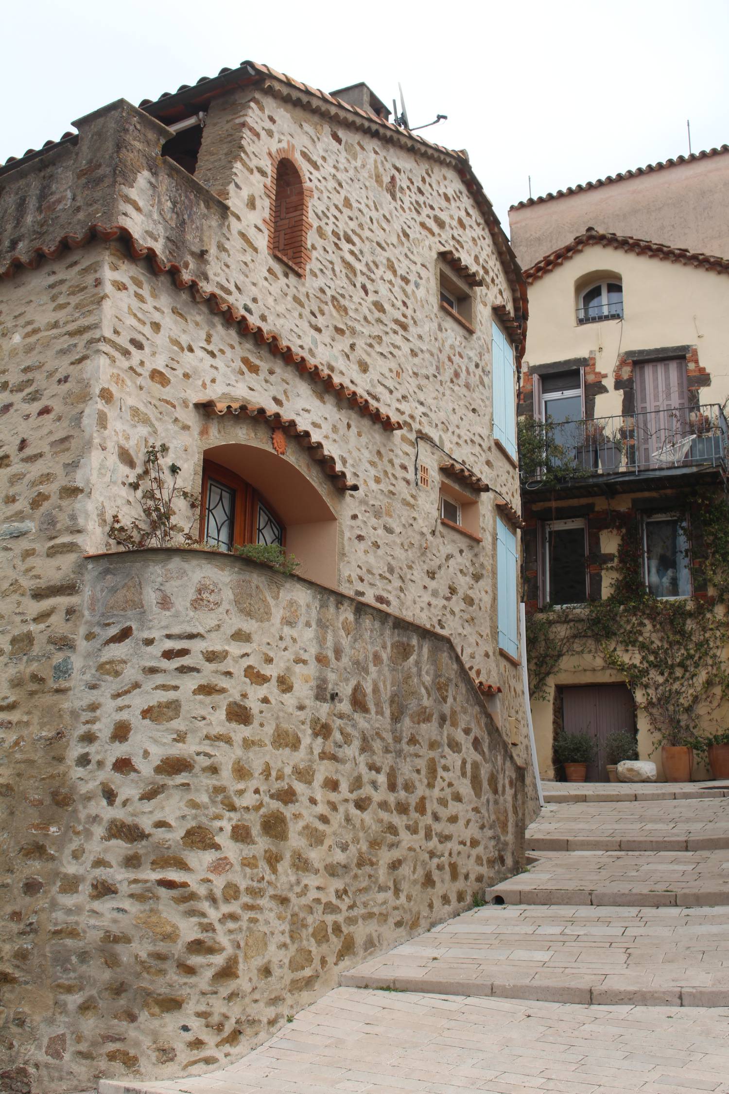 Gassin, maison en pierre