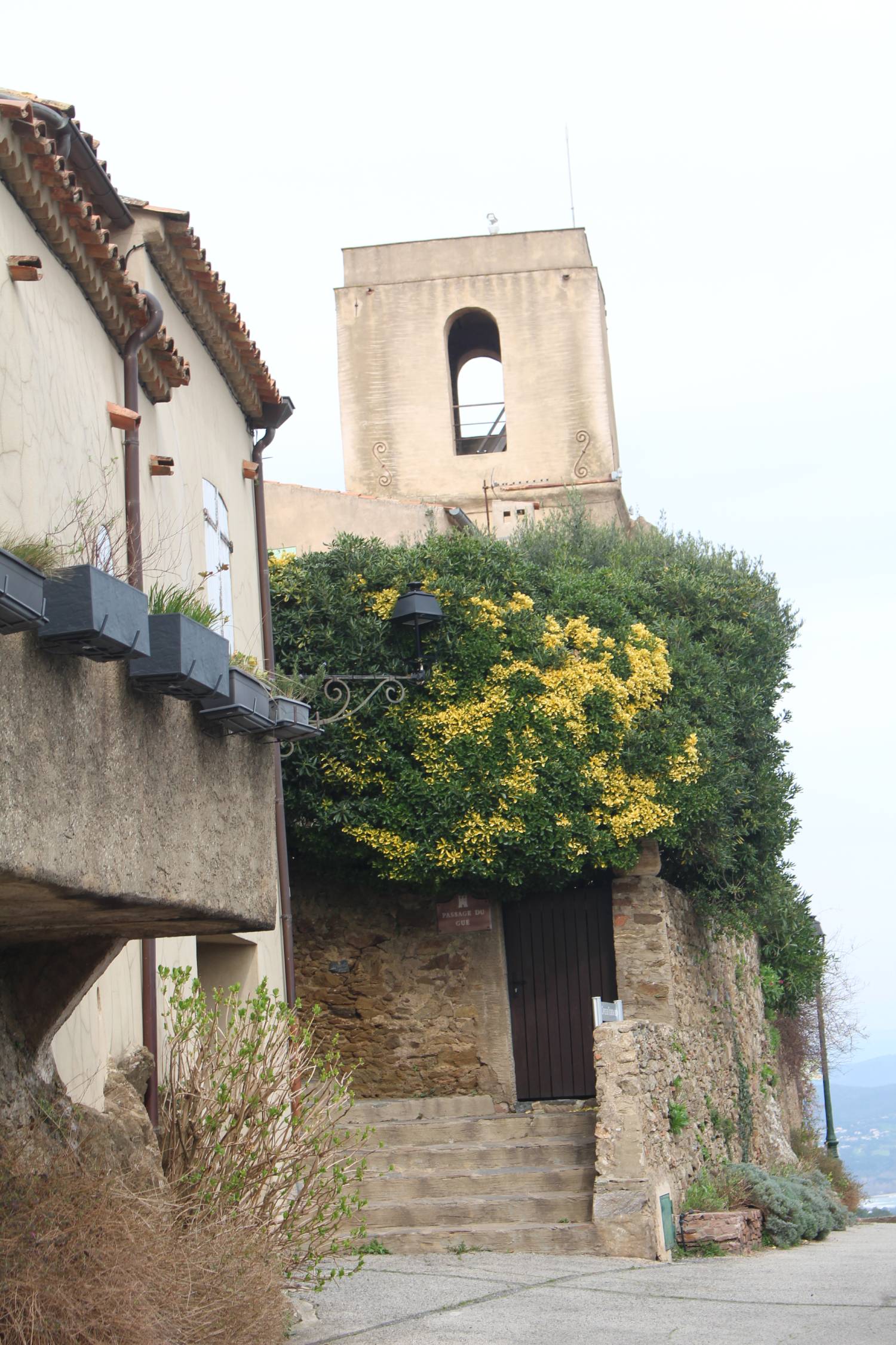 Gassin, &eacute;glise