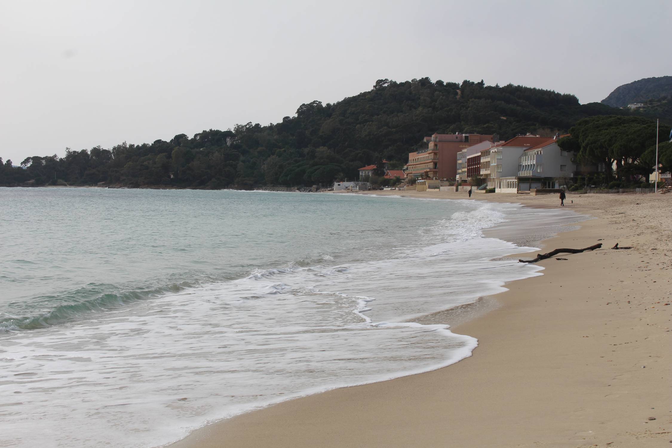 Le Lavandou, plage de Cavali&egrave;re