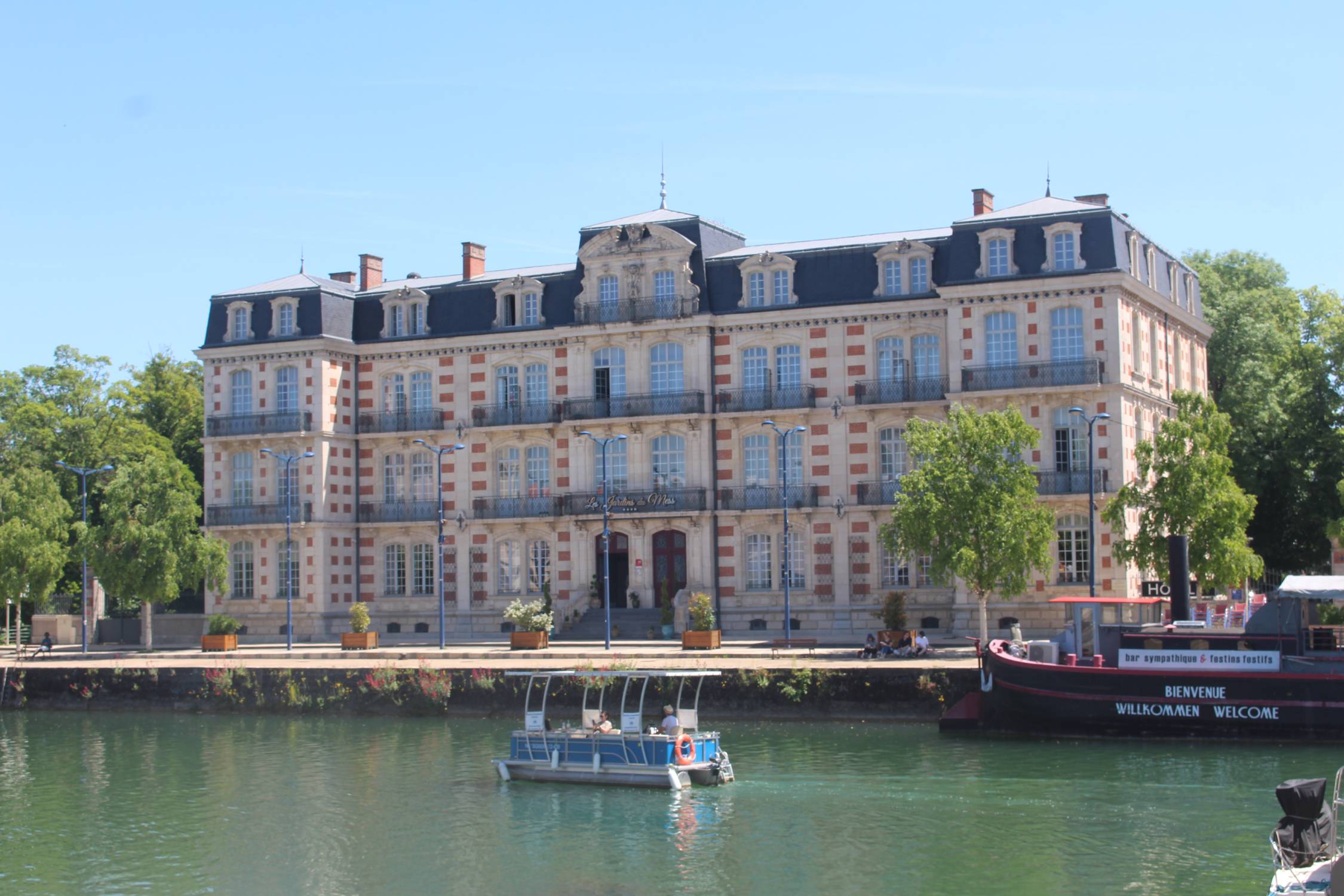 Verdun, b&acirc;timent, h&ocirc;tel
