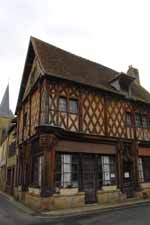 Levroux, maison de bois