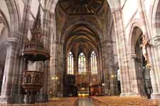 L'int&eacute;rieur de l'&eacute;glise Saint-Pierre-et-Saint-Paul d'Obernai