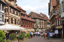 Obernai, Alsace, rue du march&eacute;