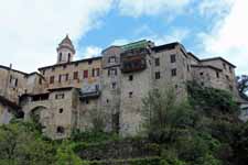 Luc&eacute;ram, maisons typiques