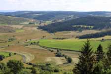 Ch&acirc;teauneuf-de-Randon, vall&eacute;e de Chapeauroux