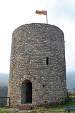 Laroque-des-Alb&egrave;res, tour m&eacute;di&eacute;vale