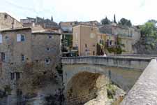 Vaison-la-Romaine, pont romain, Ouv&egrave;ze