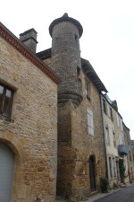 Villefranche-du-P&eacute;rigord, tourelle, maison