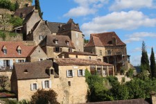 Beynac-et-Cazenac, maisons