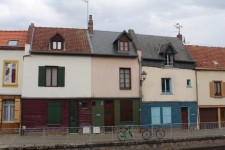 Amiens, maisons color&eacute;es