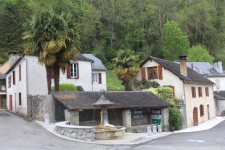 Vall&eacute;e d'Aspe, Sarrance, fontaine