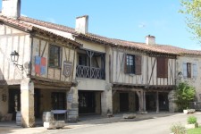 Fources, maisons &agrave; colombage