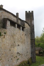Larressingle, enceinte fortifi&eacute;e, mur
