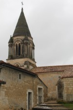 Voeuil-et-Giget, &eacute;glise Saint-Jean-Baptiste