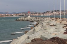 Port-Fr&eacute;jus, phare