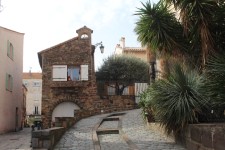 Saint-Rapha&euml;l, rue des Templiers