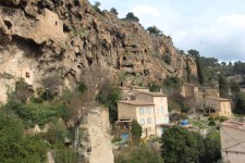 Cotignac, maisons troglodytiques