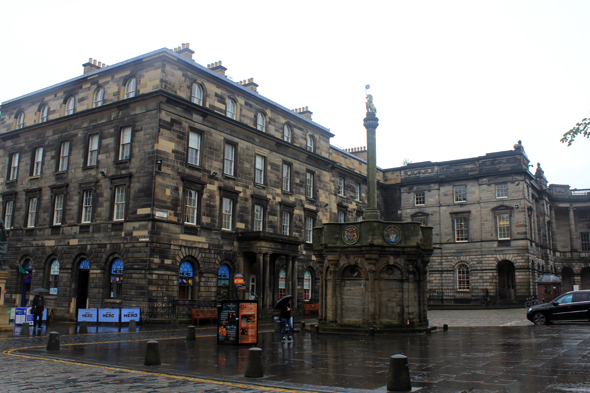 Edimbourg, colonne