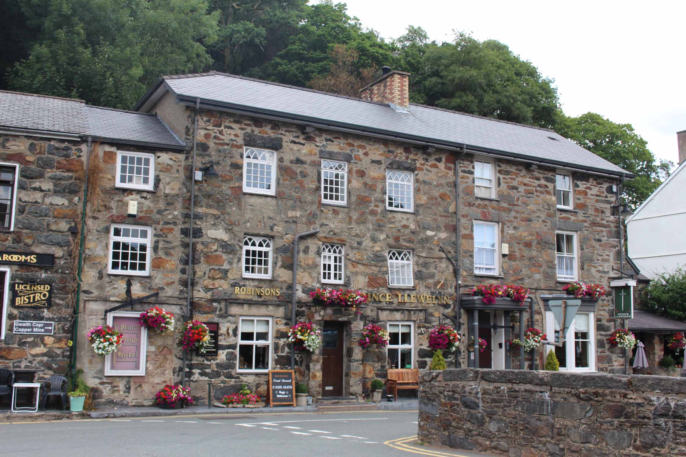 Pays de Galles, Beddgelert, maisons en pierre