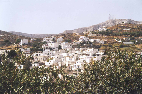 Paros, village de Lefkes